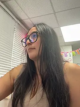 แชท XXX สดของ Goddessxxrosexx