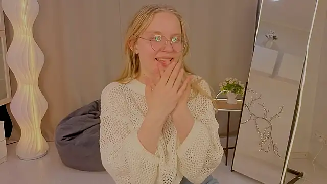 AlicaCohill Webcam show