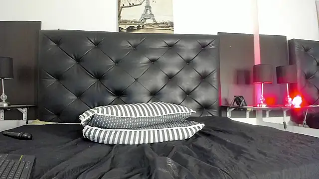 Kymy_marquez's Webcam Show