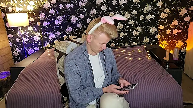 Show modela Vuitton na web-kameri