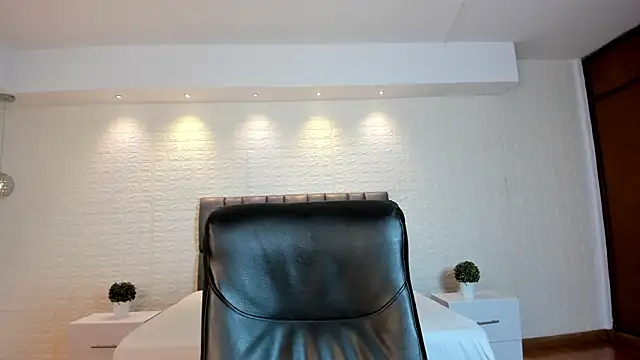 Chat XXX ao vivo de Alicee_Broownn