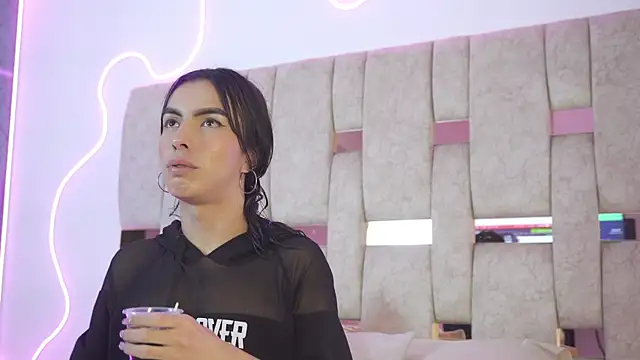 Fernanda_thail_ Chat XXX in diretta