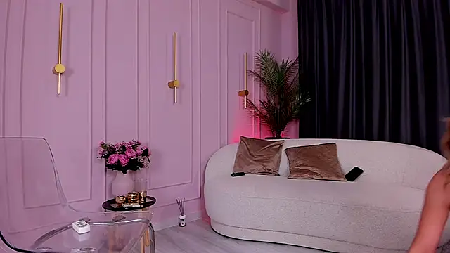 แชท XXX สดของ SilverEyesz