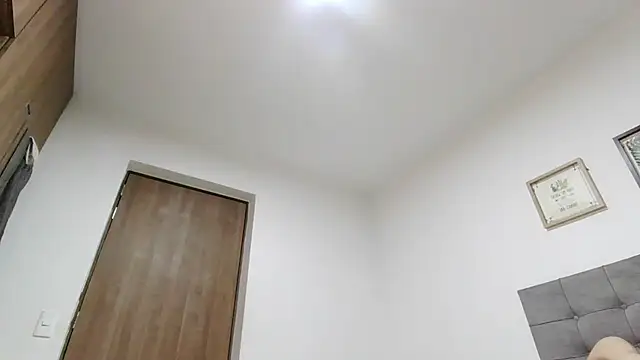 stormytt_ Adlı Modelin Canlı XXX Sohbeti