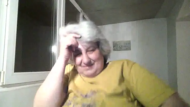 دردشة ExquisiteMature الجنسية المباشرة