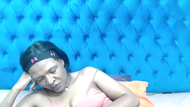 Chatroom XXX en direct de SpicyQueenxxxx