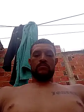 Hot_Veteran_1 élő XXX-chatje