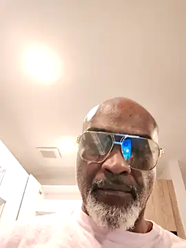 sinnernoir: онлайн-секс-чат