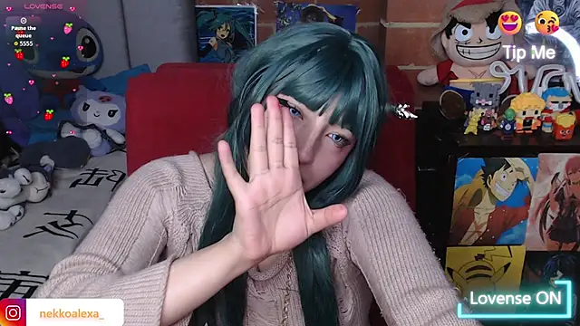 _alexa19pretty_ élő XXX-chatje