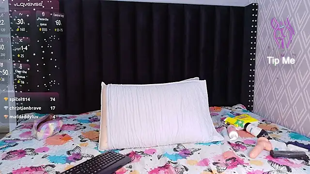 EbonyCoWorker's Live XXX Chat