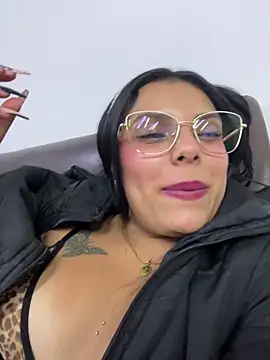 دردشة Shasa_8 الجنسية المباشرة