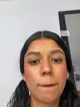 دردشة Nia_Roswell الجنسية المباشرة