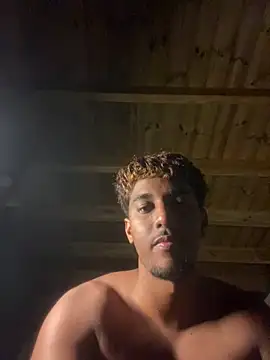 Axel_black10のウェブカメラショー