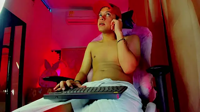 Top_and_bottom webkamerás műsora