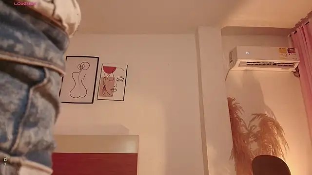 Meganlux1 Chat XXX live