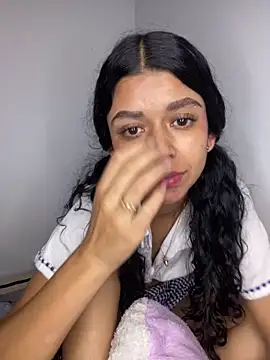 Nia_Roswell Chat XXX live