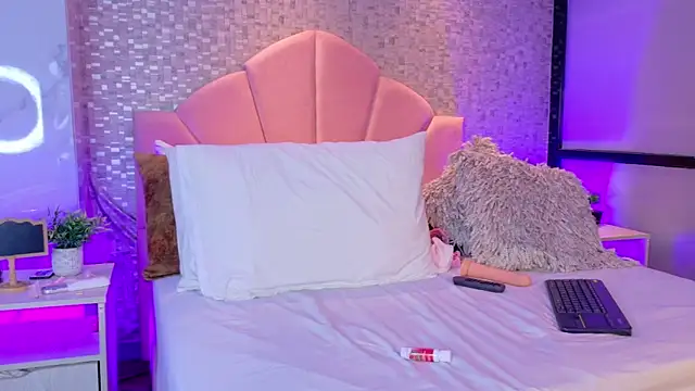 Chat +18 de BellaConti1 ao vivo