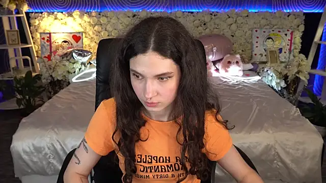 Chatroom XXX en direct de BabyFlowerr