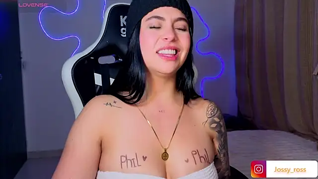 Victoryyy_ élő XXX-chatje