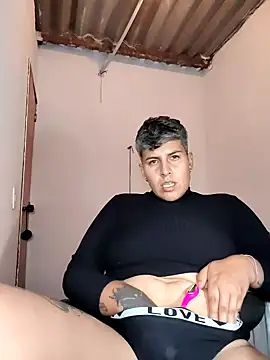 Chat XXX en directo de Yessi_rousse