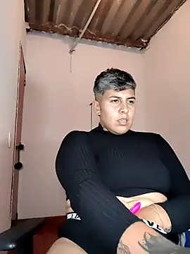 Yessi_rousse live XXX chat