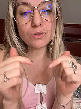 Živý XXX chat carlaaa