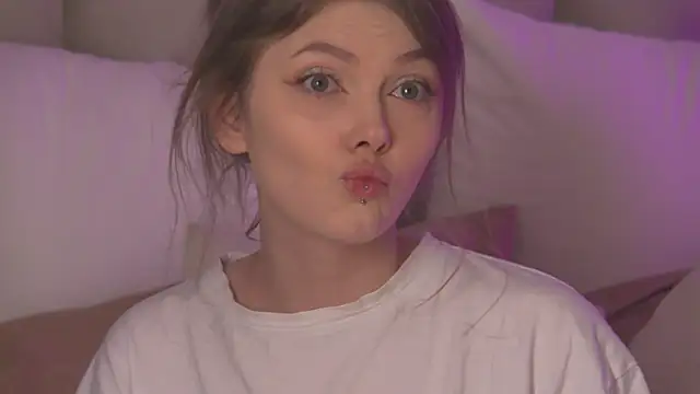 แชท XXX สดของ miamunn