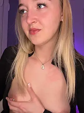 emilypeperoni 라이브 XXX 채팅