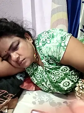 Deborbhavi222's Live XXX Chat