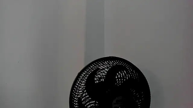 TessaMonroee: онлайн-секс-чат