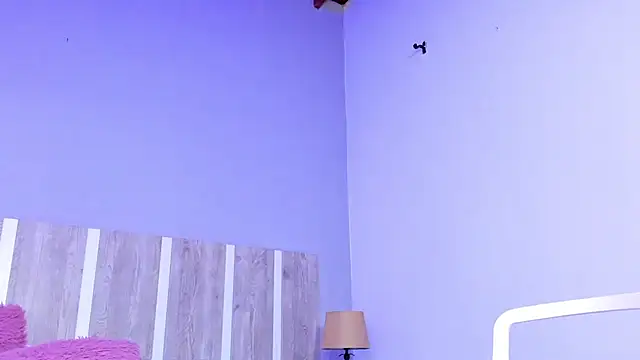 Živý XXX chat EmilySearss