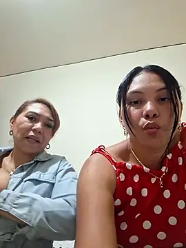 cataleyasexihot: онлайн-секс-чат