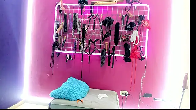 Pertunjukan Kamera Web Mistress_aurora_bdsm