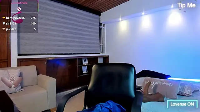 victoria_mooree: онлайн-секс-чат