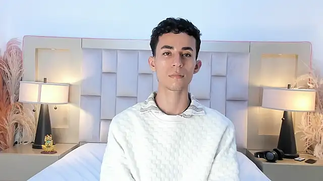 Chat XXX ao vivo de Zahir_Ashar