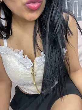 Czat XXX na żywo – escape_with_me