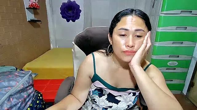 Filipina_Desire Pertunjukan Webcam
