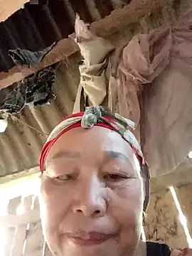 heesuu11 Show Webcam