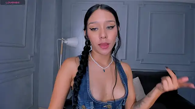 AmaliaCrus Chat XXX live