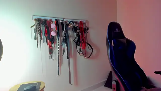 scarlet-kennedy98's Live XXX Chat