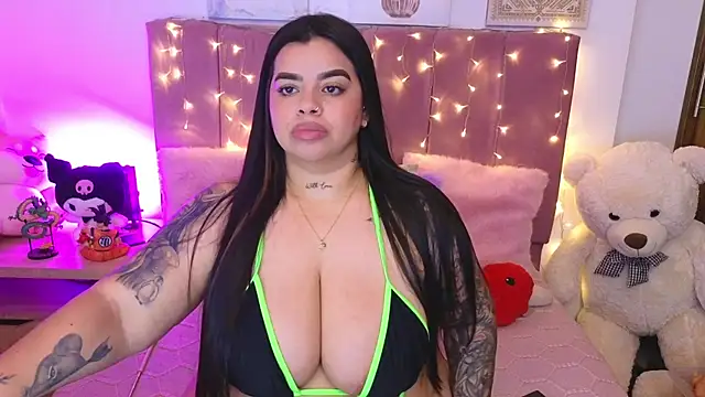 MiahJoness 现场XXX聊天