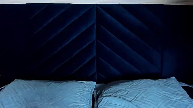 AustinJones_ Adlı Modelin Canlı XXX Sohbeti