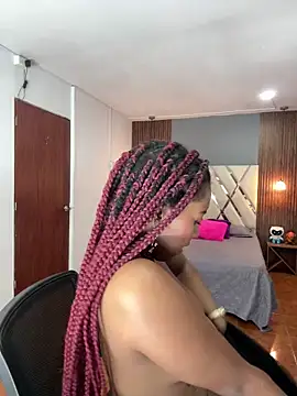 Chatroom XXX en direct de Kloe_rousse01