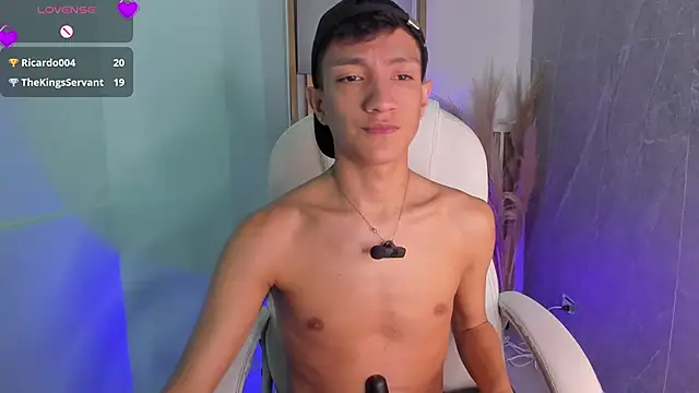 JohanSedas Adlı Modelin Canlı XXX Sohbeti