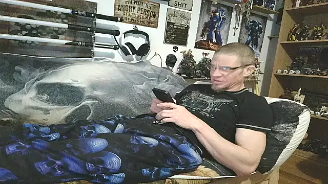 TomXXII live XXX chat