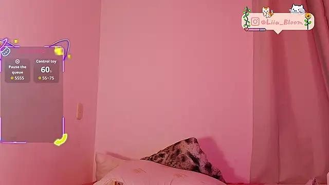 Liia-Bloom's Webcam Show