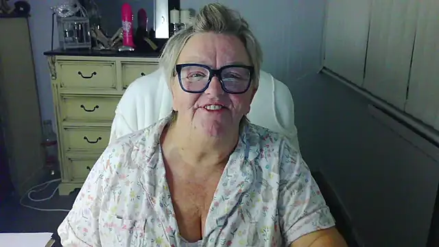 BridgetBlueEyes 웹캠 쇼