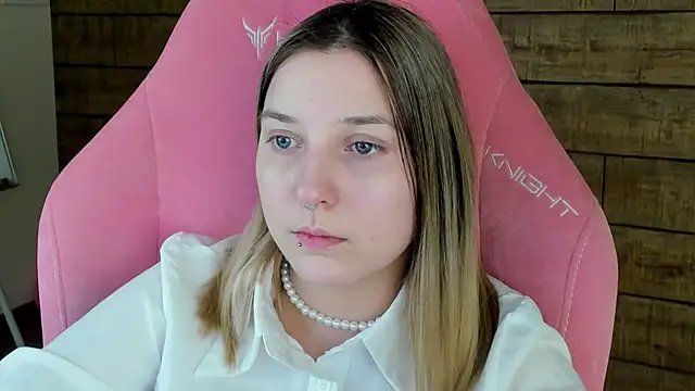 Chat XXX ao vivo de TinnaBurton