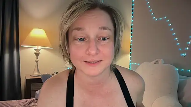 Vivian_MayXxX 在線直播表演