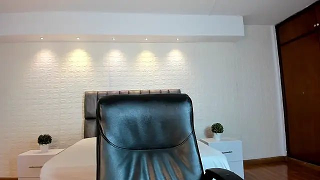 Chat XXX en directo de Alicee_Broownn